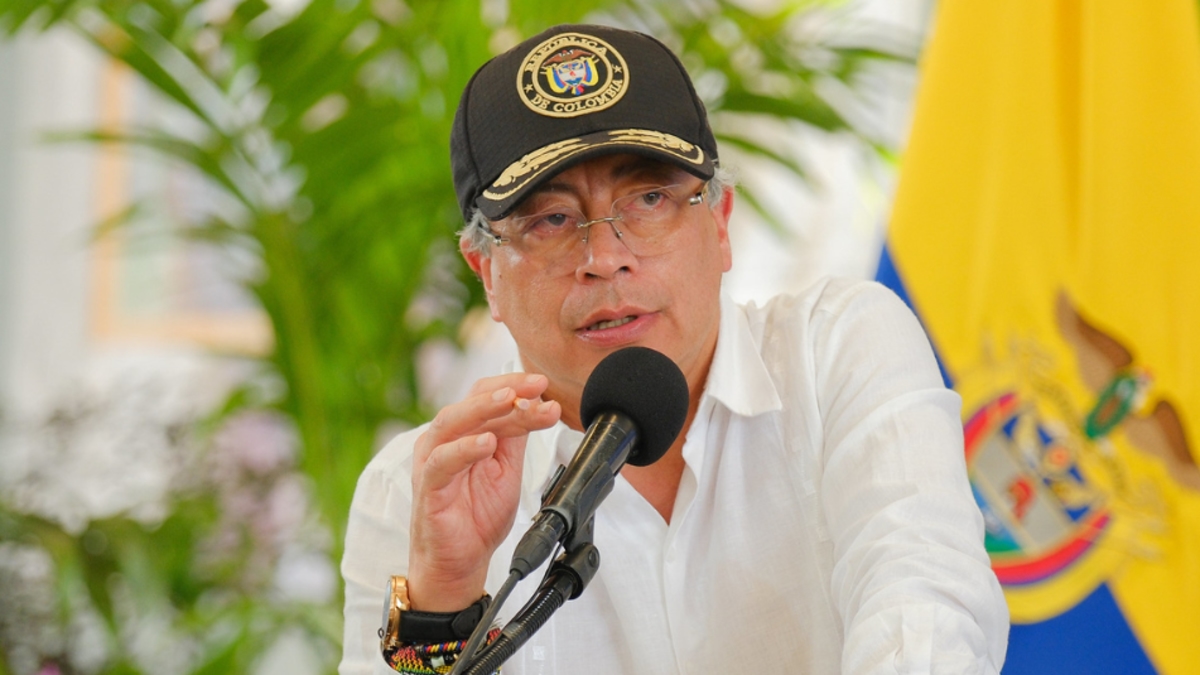 The Inter-American Press Association calls on the Petro government to stop stigmatizing the media and guarantee press freedom.