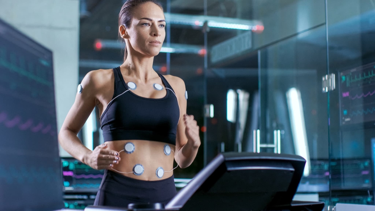 Por que as mulheres precisam de metade da atividade física que os homens para se manterem em forma?