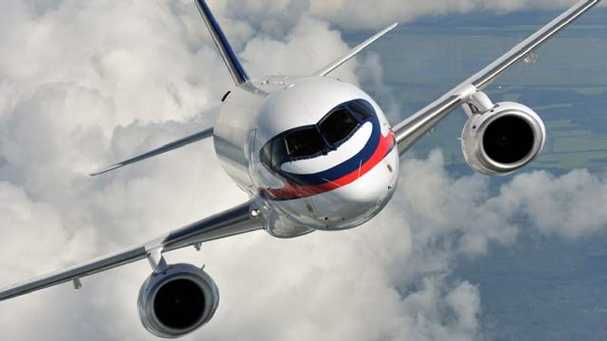 Hindistan yaptırımlara meydan okuyor ve Rusya ile SSJ-100 jeti inşa ediyor