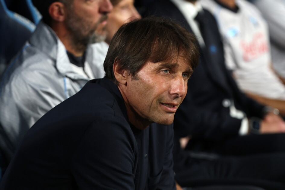 Conte se transformou em um Mourinho de segunda categoria.