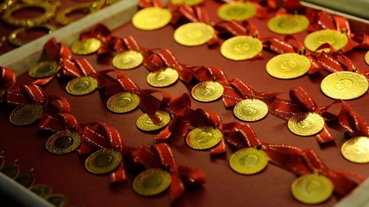 Should I buy a gram of gold or a quarter? Islam Memiş revealed the most profitable investment option.