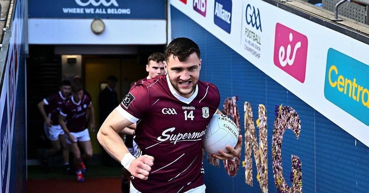 Galway Pay Moving Tribute To Late Paul Clancy With Jersey Gesture v Dublin