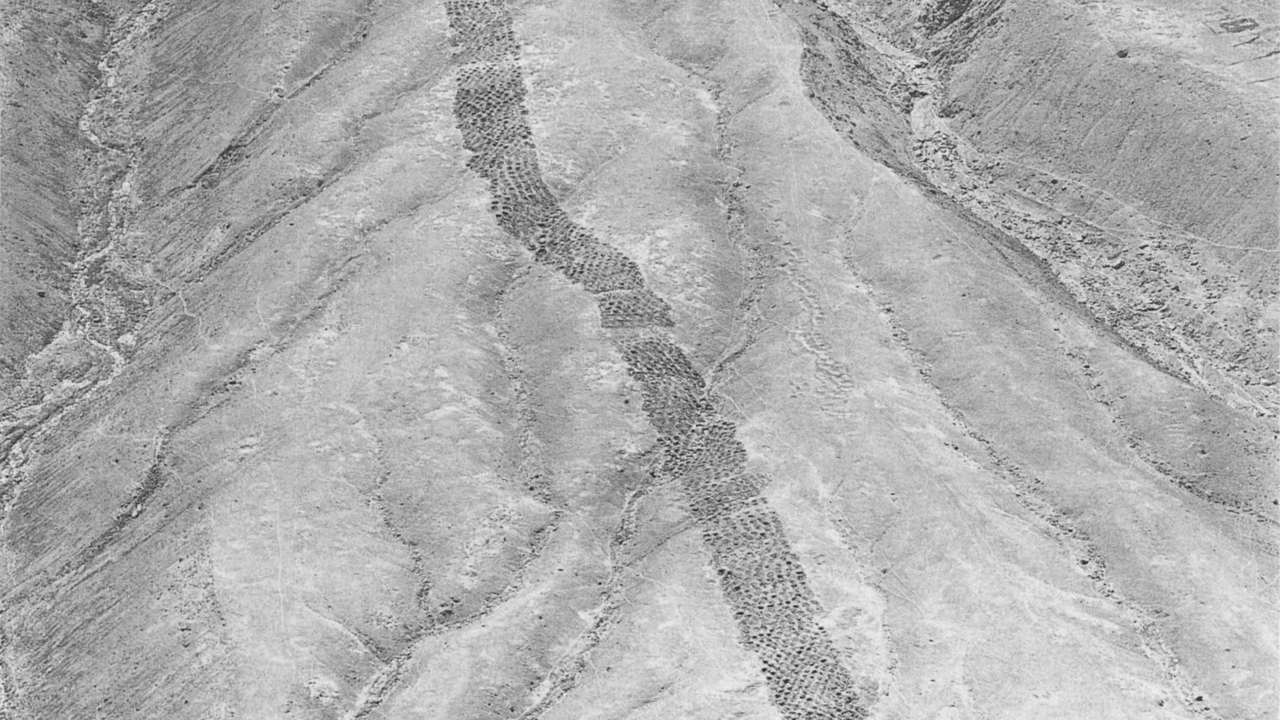 Arqueólogos descifran patrón misterioso. Resuelto el misterio de la "Montaña de la Serpiente".