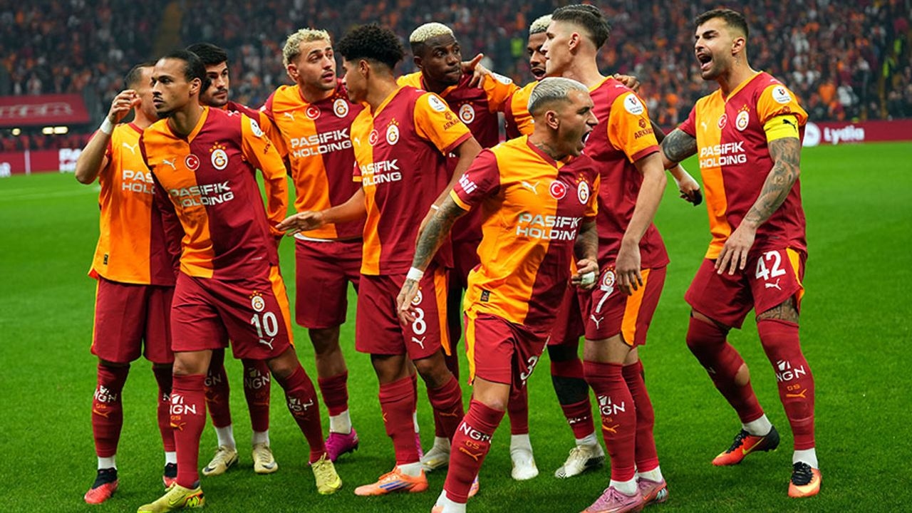 Abdülkerim Bardakcı bestritt sein 100. Ligaspiel für Galatasaray