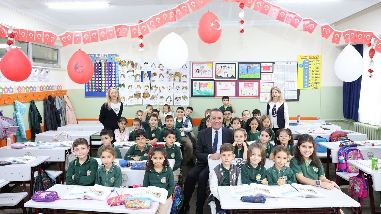 Class president candidate Mina kept her promise: President Dursun visited the students