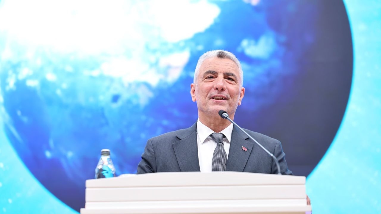 Министр Болат: Движущей силой роста промышленного производства стали показатели экспорта.