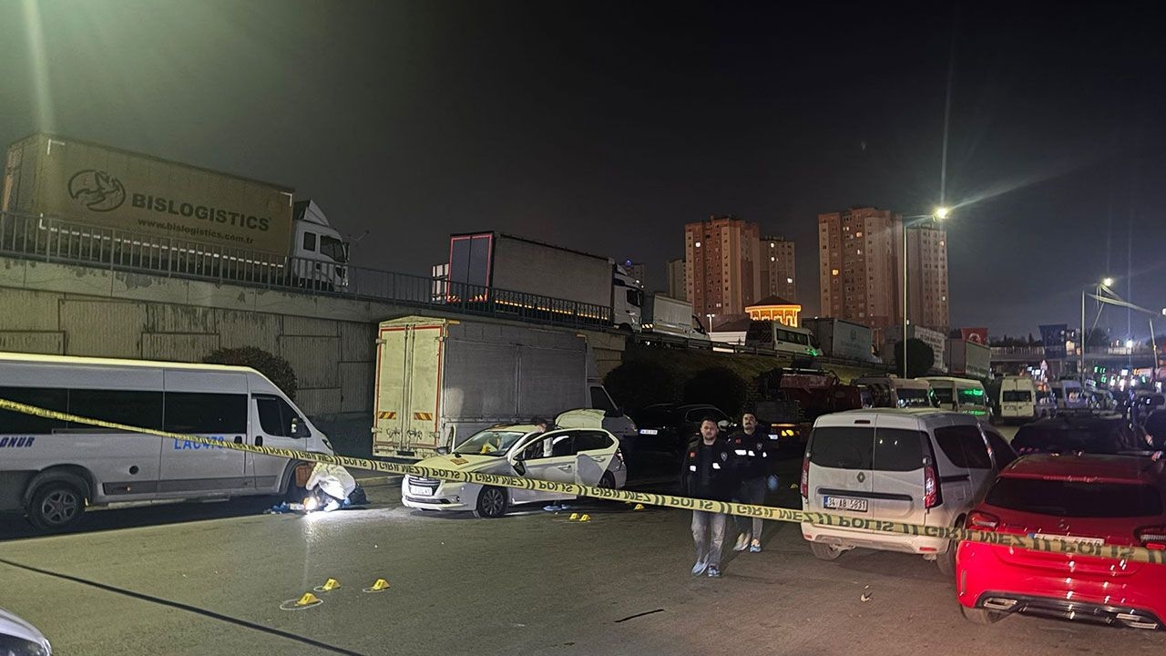 Polisten kaçan şüpheli araç durduruldu: Bir polis memuru yaralı