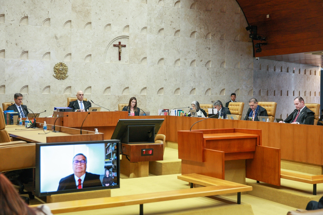 Верховный суд поручает Конгрессу ввести налог на крупные состояния; Фьюкс критикует действия PSOL.