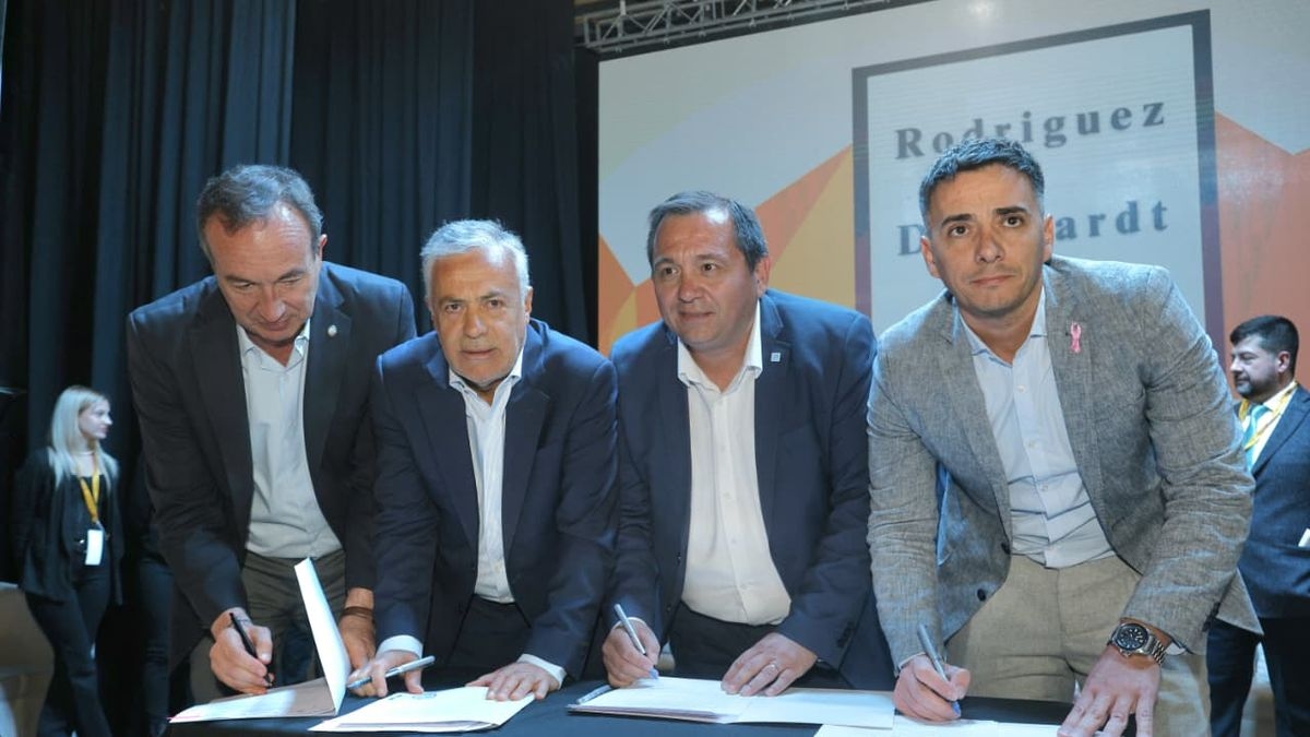 Cuyo'daki ilk Madencilik ve Enerji Kümesi'nin oluşturulmasında kilit rol oynayan Guaymallén