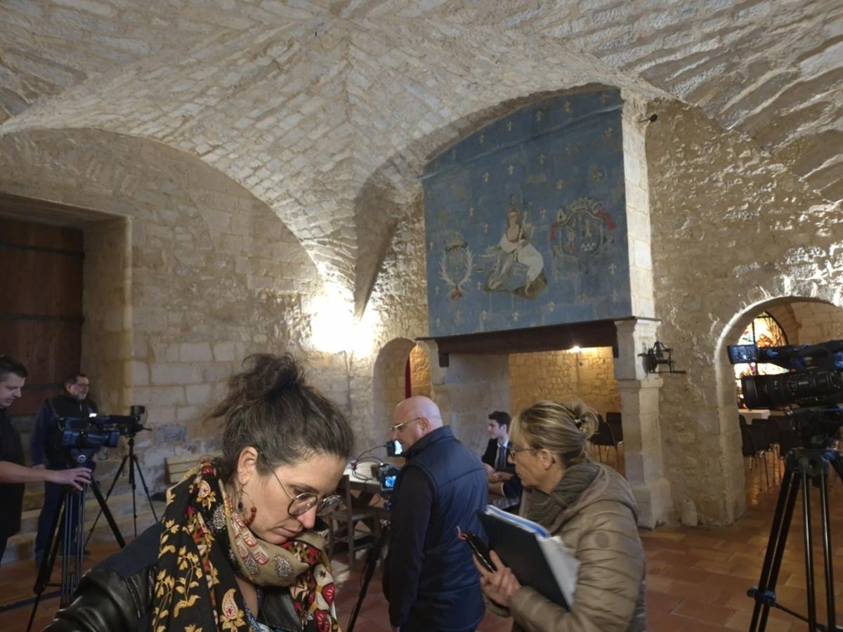 Sud-Gironde : l’abbaye de Saint-Ferme se mue en décor de cinéma pour « Dernière enquête »