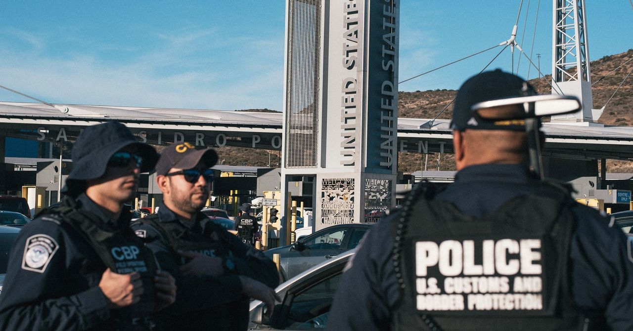 La CBP registró un número récord de teléfonos en la frontera de Estados Unidos durante el último año