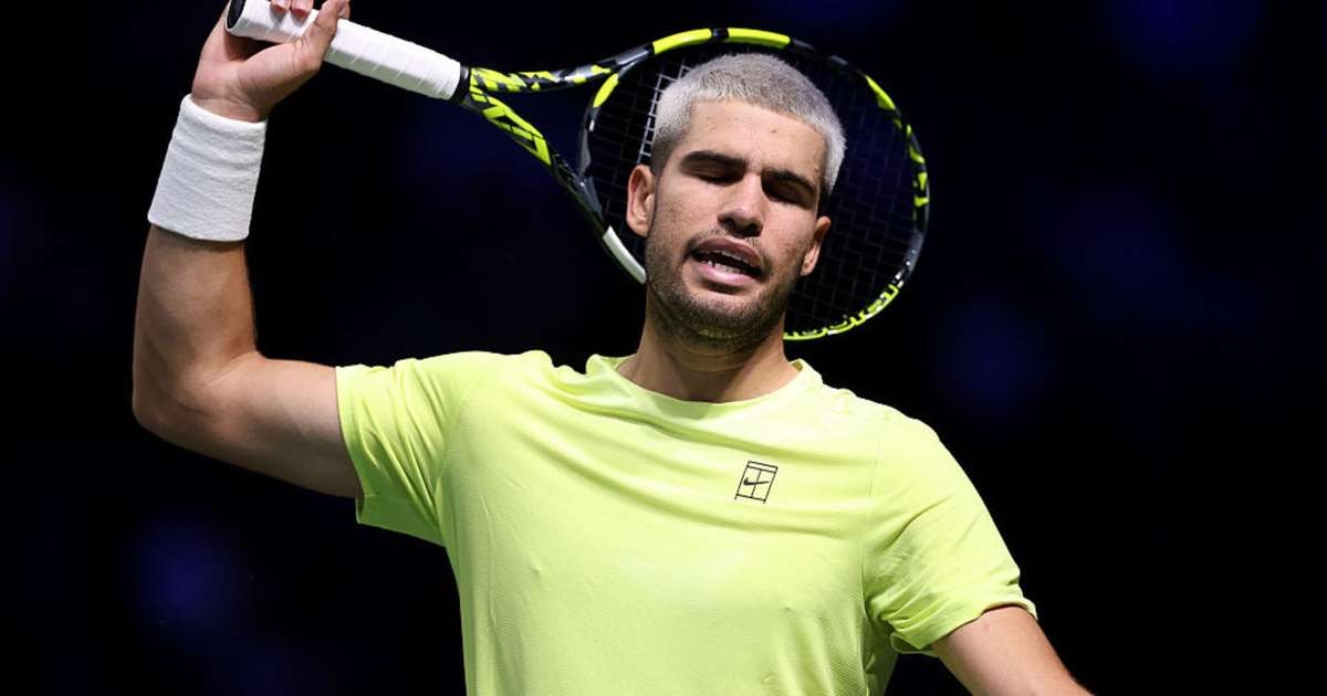 Alcaraz rozbił się podczas swojego debiutu w Paris Masters 1000 i żałuje swojego występu