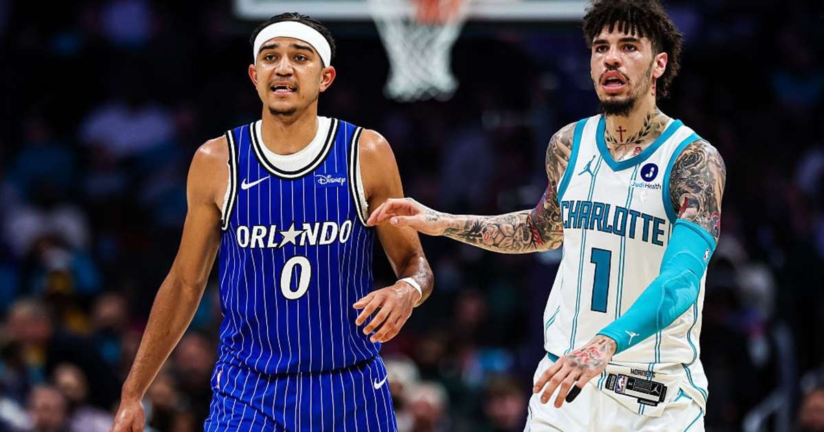 Gli Orlando Magic sconfiggono gli Charlotte Hornets nella NBA.