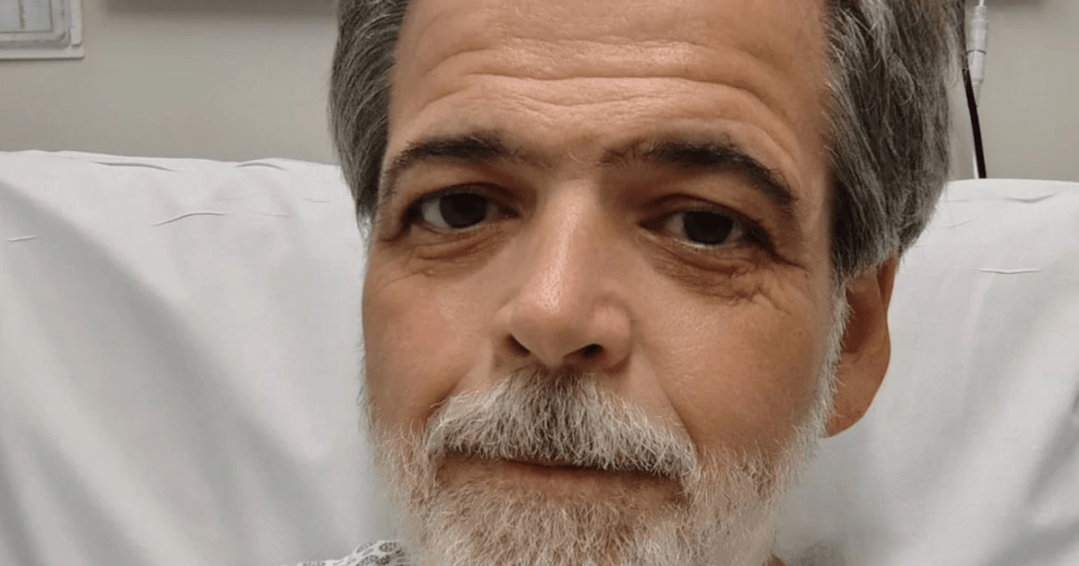 Globo actor awaits kidney transplant and refuses to accept donations from his daughters.