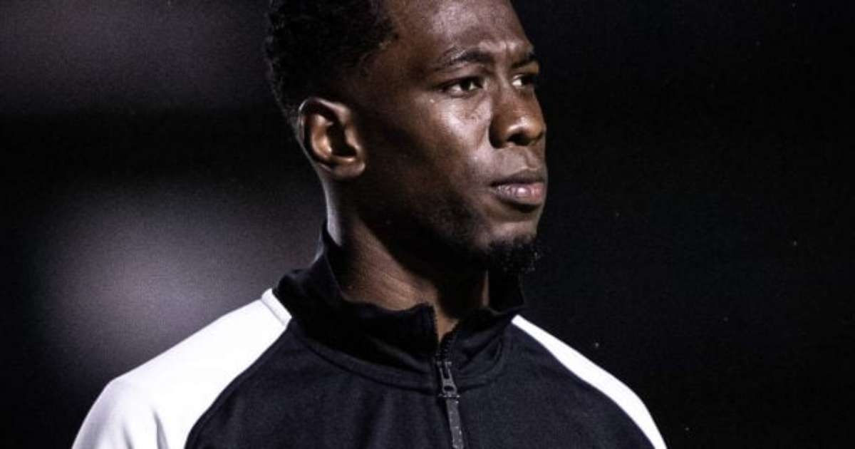 Cuesta resume derrota do Vasco: "A diferença foi no jogo aéreo"