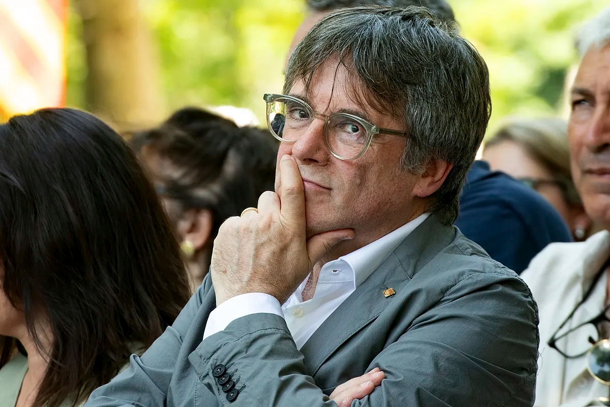 Puigdemont in his trap: What is a right-wing man like you doing in a left-wing place like this?