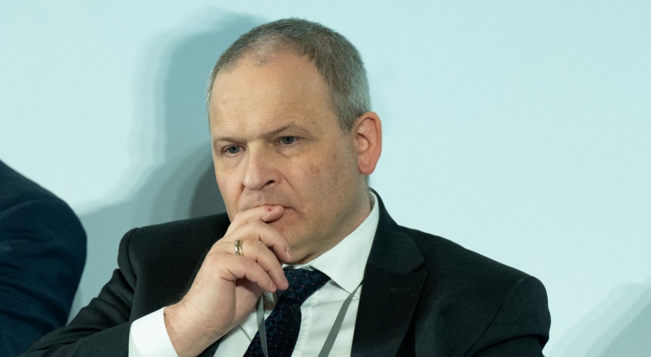 Лекарства, хранящиеся на депозите в больнице, счета, выставляемые в Национальный фонд здравоохранения. Способ обеспечения финансовой безопасности больниц.