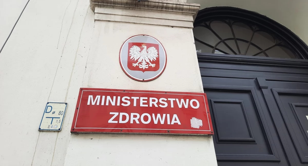 NFZ otrzyma 3,5 mld zł dodatkowego wsparcia. MZ: „Środki wystarczą do końca 2025 roku”