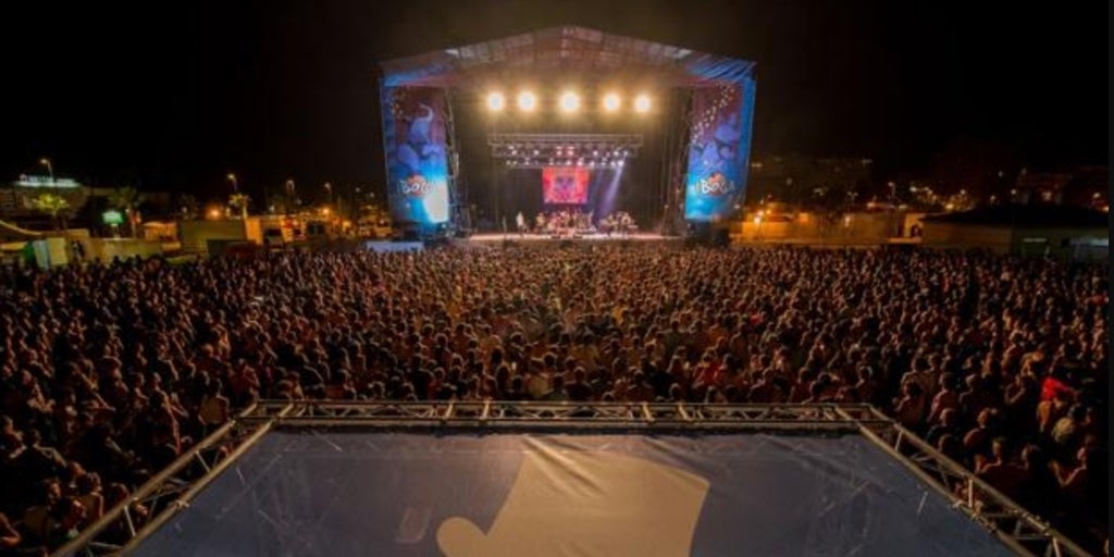 O Departamento de Defesa do Consumidor abriu uma ação disciplinar contra um grande promotor de festivais por "práticas abusivas".