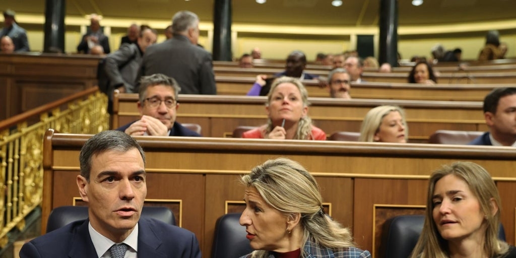 Moncloa pede que ministros da economia implementem medidas para evitar a necessidade de passar pelo Parlamento.