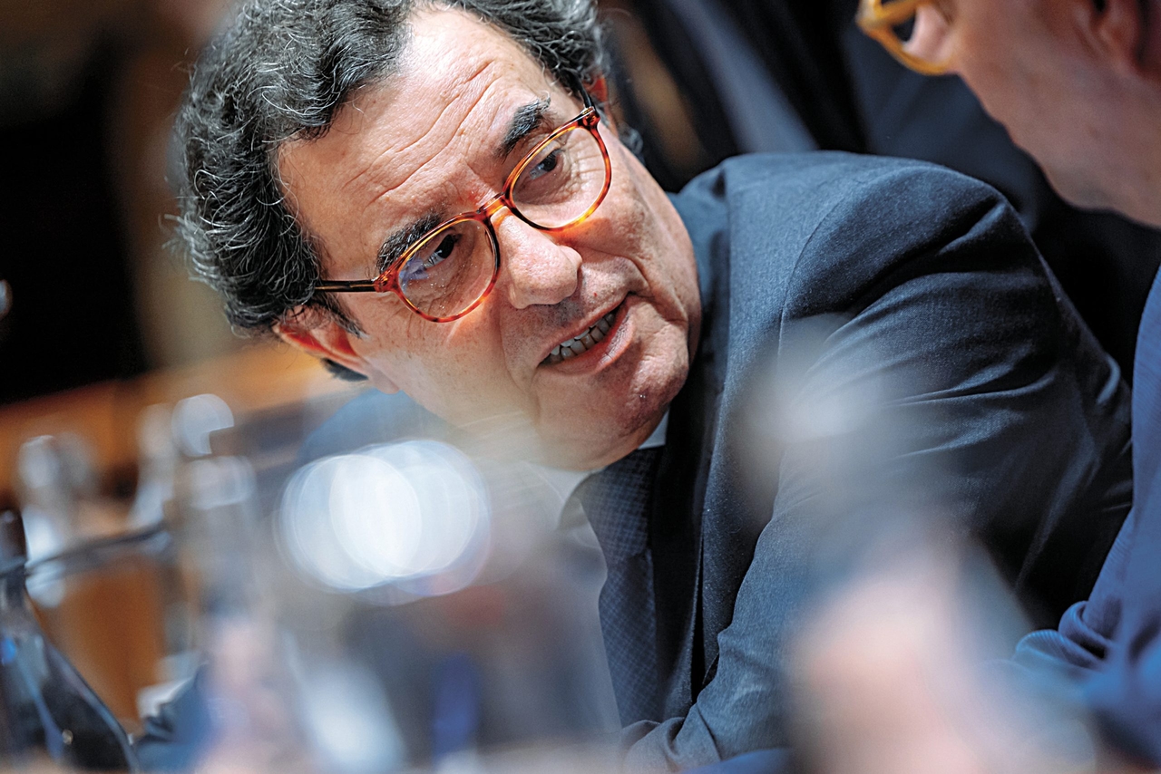 Министр объявил о крупнейшей инвестиции в истории… Антониу Коста