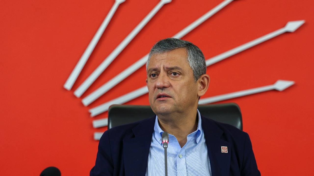 CHP Lideri Özgür Özel'den Silivri Cezaevi ziyaretleri: 19 kişiyle görüştü