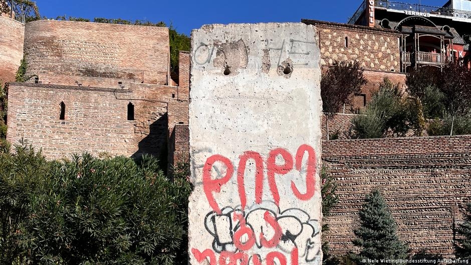 Around the world: Where to find the Berlin Wall today