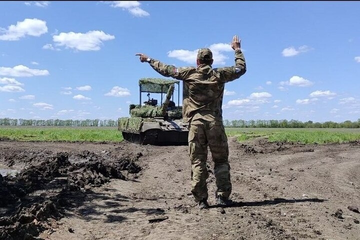 Het Russische leger heeft een Oekraïense militaire groep in de Democratische Volksrepubliek Korea omsingeld.