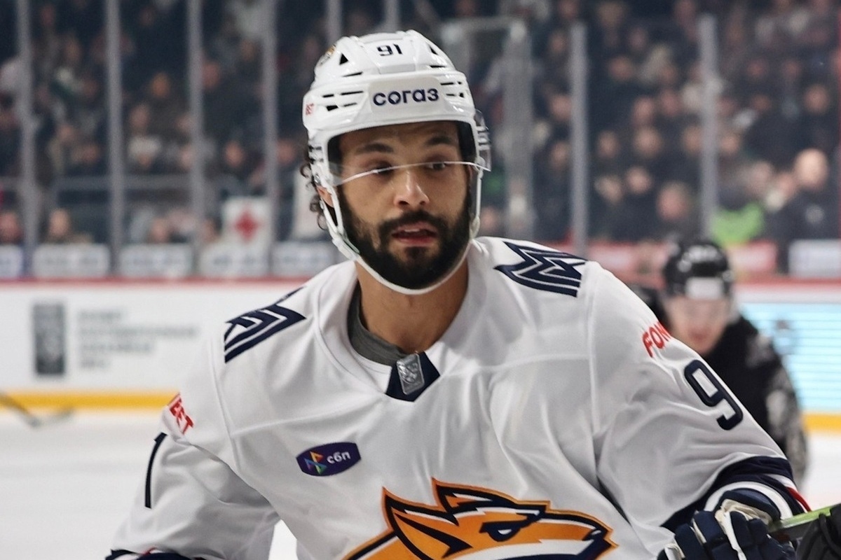 Der ehemalige Metallurg-Stürmer Troy Josephs hat einen Vertrag bei den Dragons unterschrieben.