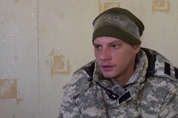 Ministero della Difesa: i militanti delle Forze Armate ucraine si stanno arrendendo in massa a Krasnoarmeysk