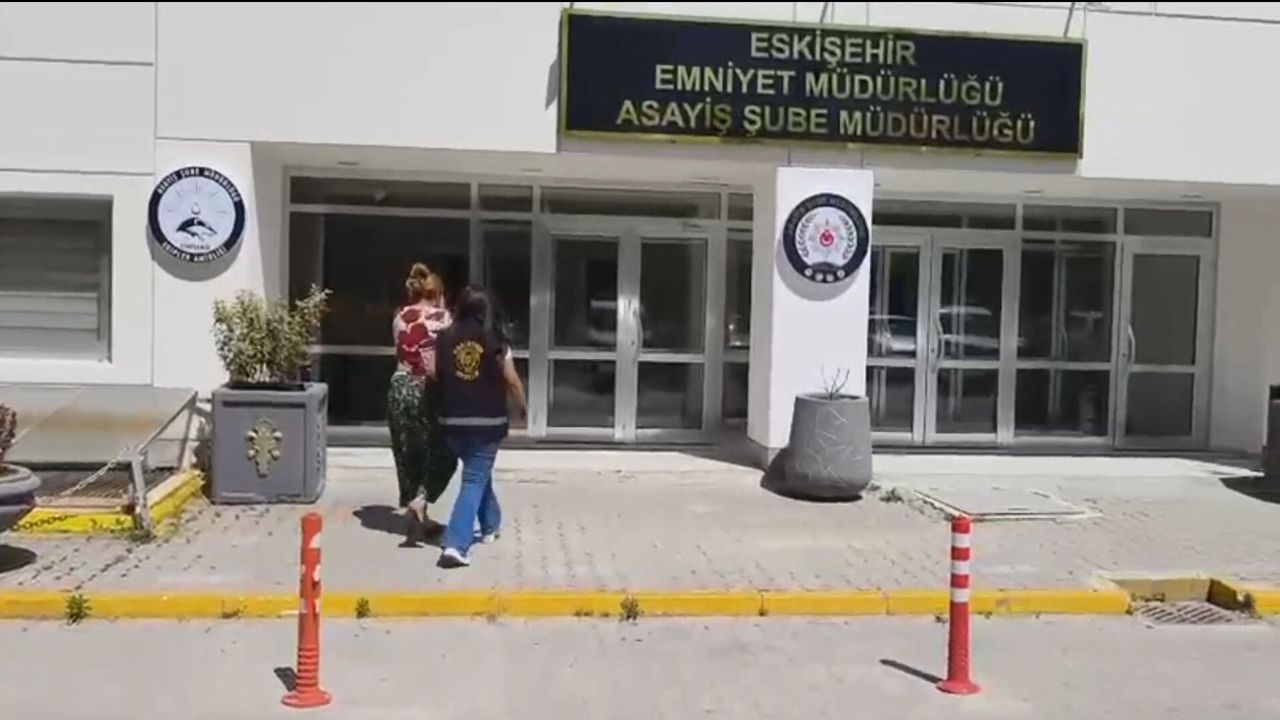 3 evden 1 milyon liralık hırsızlık yapan 2 şüpheli tutuklandı