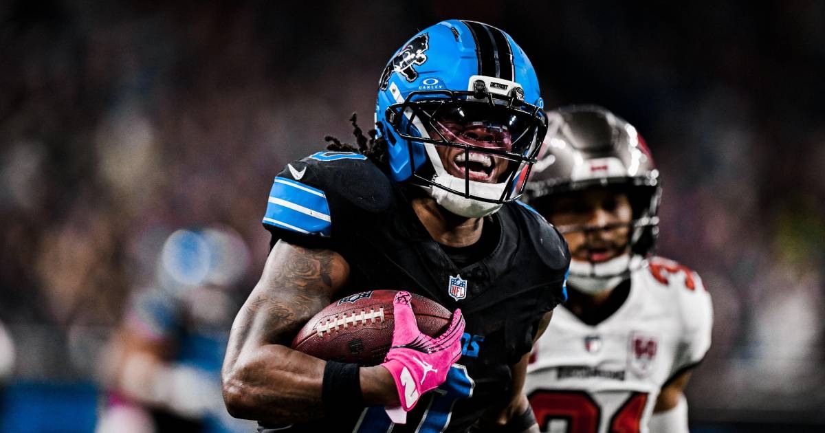 Jahmyr Gibbs guida i Lions sui Buccaneers nella MNF