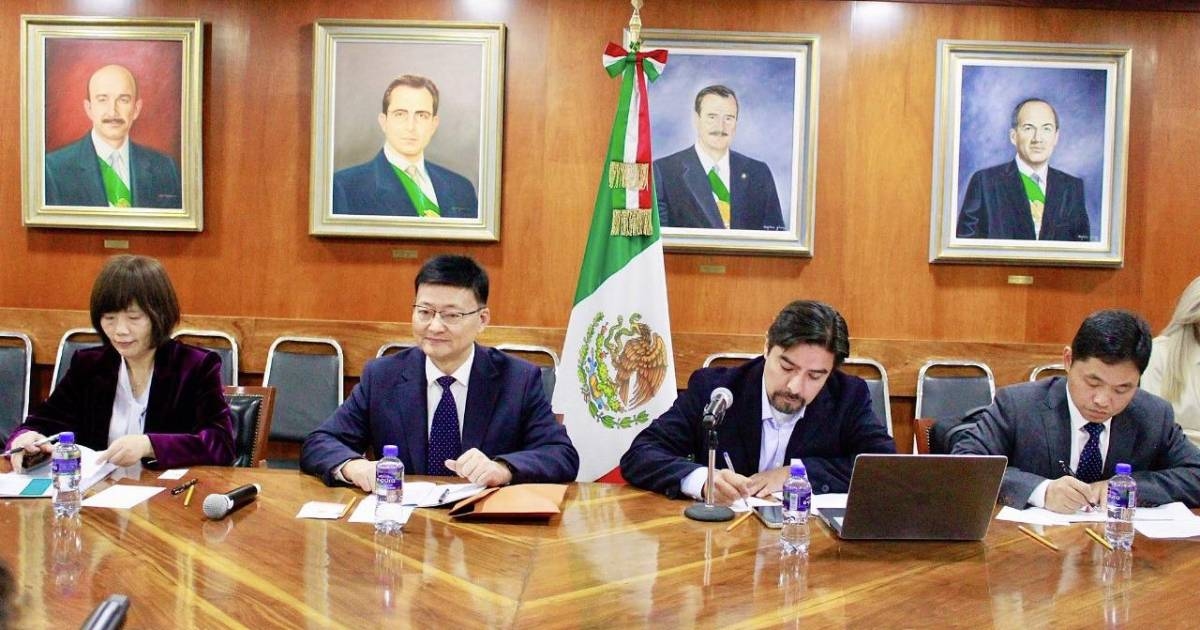 Coahuila: CTM wzmacnia więzi ze związkami zawodowymi w Chinach, dążąc do współpracy pracowniczej