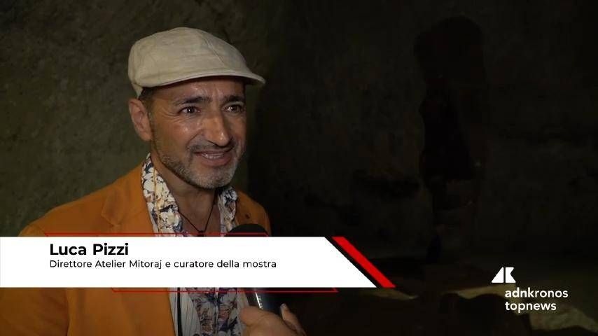 Pizzi (directeur de l'Atelier Mitoraj et commissaire de l'exposition) : « L'emplacement a fait la différence, ce parc est unique. »