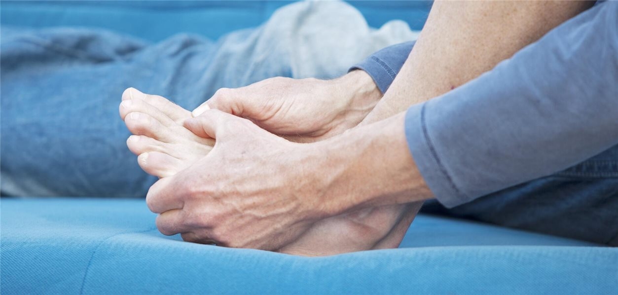 Острый приступ подагры: В конечном итоге все активные ингредиенты делают свое дело.