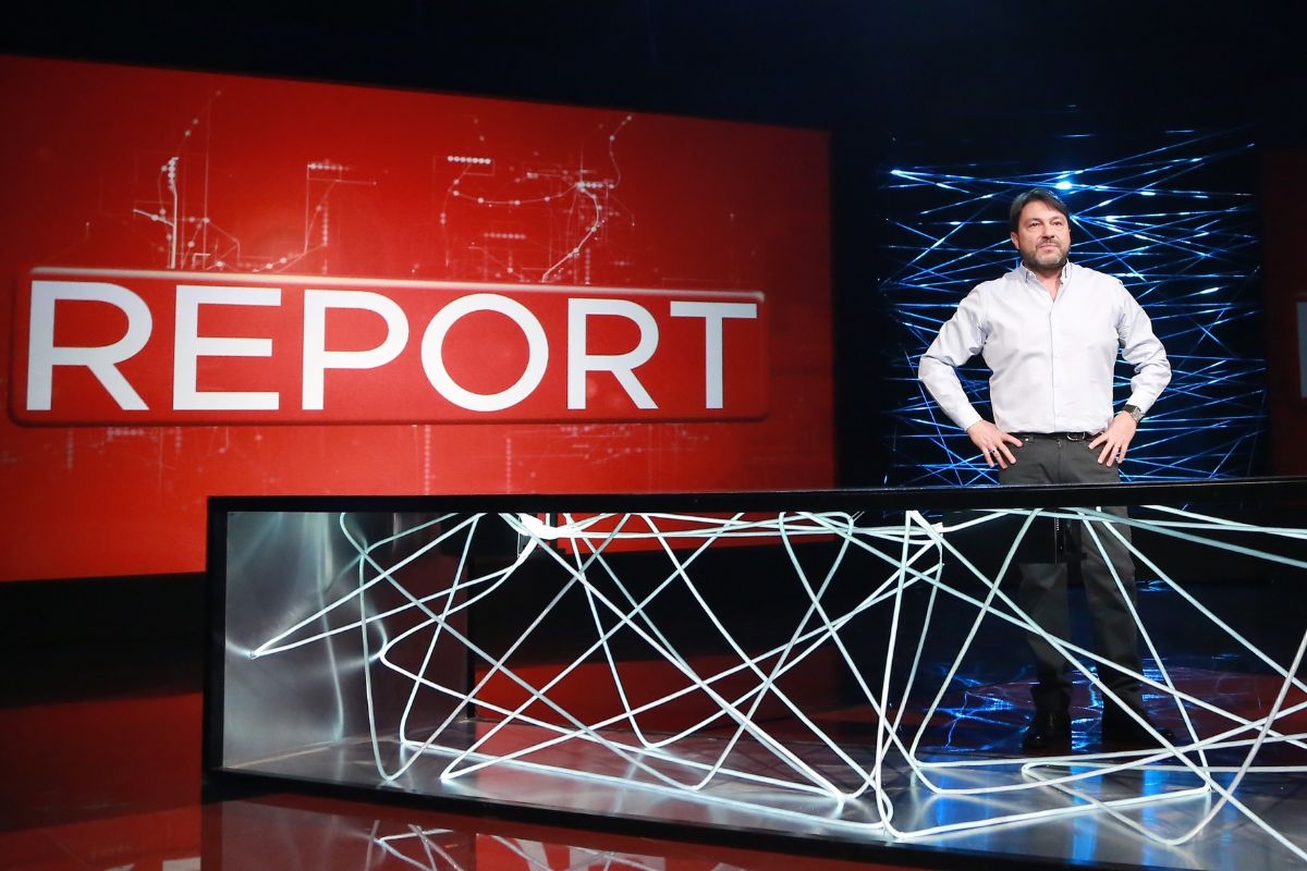 Rapport, Ghiglia aan Rai: "Blokkeer de aflevering over de contacten van de Garantor met Arianna Meloni." Maar de aflevering wordt wel regelmatig uitgezonden.