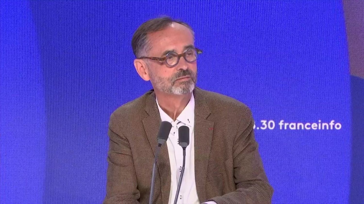 Hantavirus, prix des carburants... Le "8h30 franceinfo" de Robert Ménard