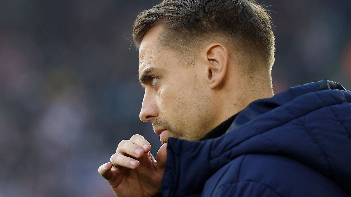 Spionage-Eklat bei Southampton: Deutschem Sensations-Trainer droht Rauswurf, Spieler prüfen Klagen