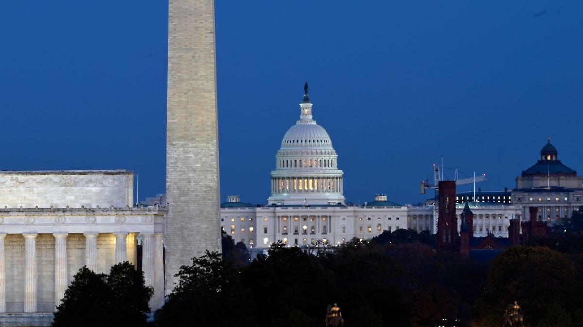 'Keerpunt' in de onderhandelingen?: Zeldzame speciale sessie bijeengeroepen vanwege geschil over Amerikaanse begroting