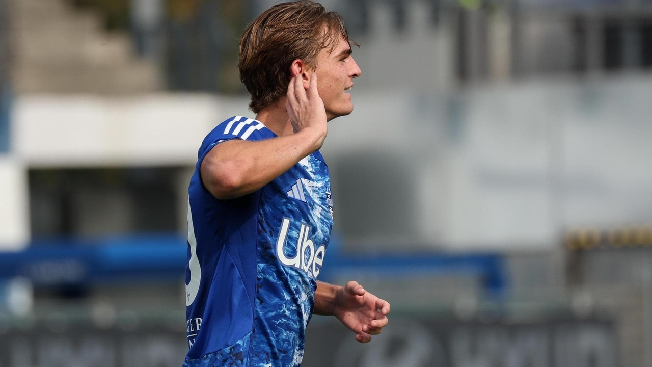 Nico Paz, il suo zampino in quasi tutti i gol del Como. Fabregas: “Può arrivare dove vuole”