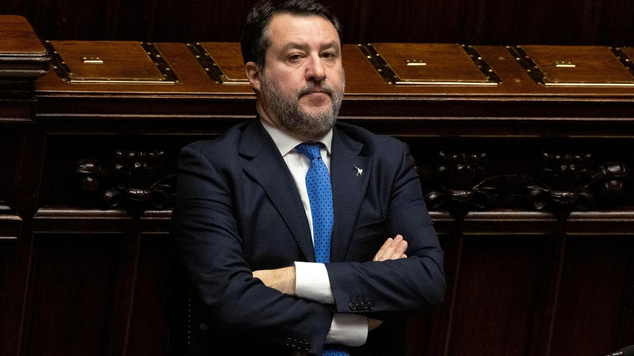 Fs, Salvini: “Uscita di Donnarumma non dipende da ritardi o disservizi, la puntualità è aumentata”
