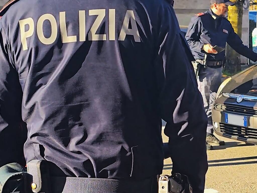 Gallarate – Polizeieinsatz in Gallarate: Drei Festnahmen wegen Drogenhandels – Varese News