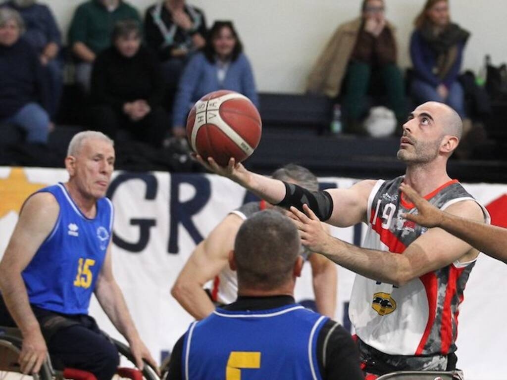 Basket in carrozzina - Amca Elevatori, brutto stop nel primo scontro al vertice - Sport - Varese News